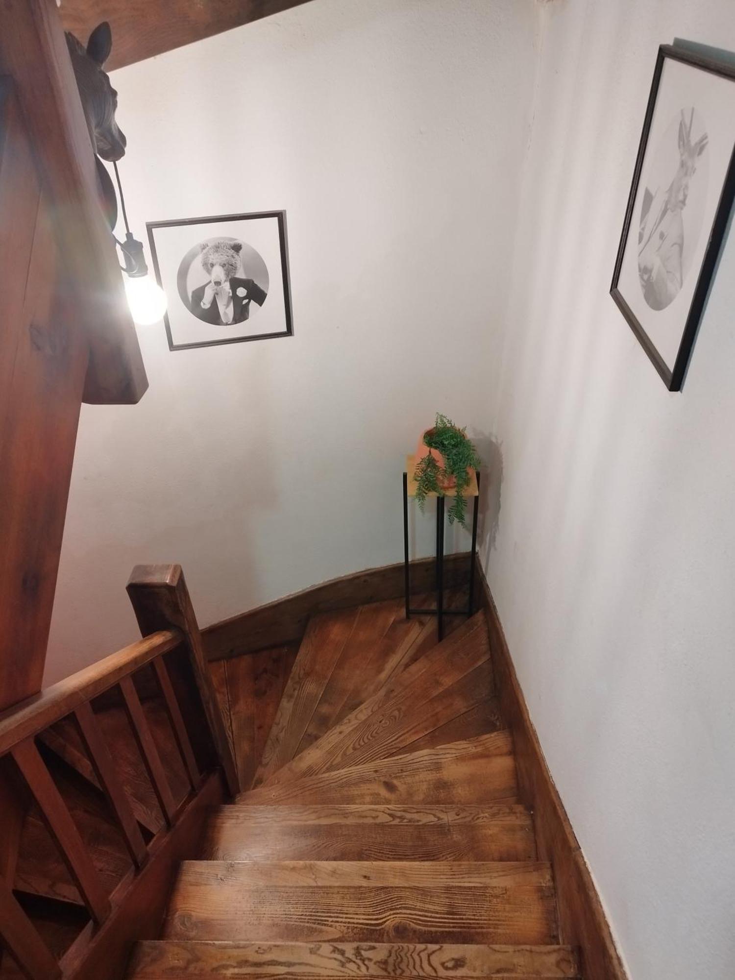 Jolie Maison De Bourg Tout Equipee 10Km D'Ambert Saint-Amant-Roche-Savine الغرفة الصورة